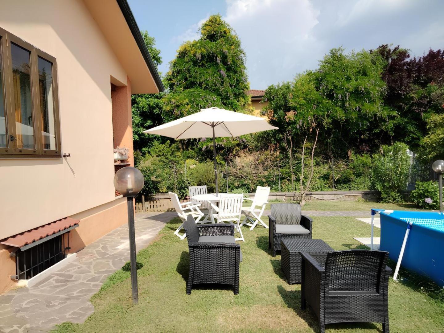B&B Le Mi' Cocche Capannori Exterior foto